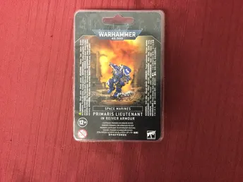 Warhammer 40k Space Marines: Primaris Lieutenant
