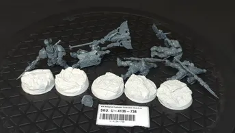 Warhammer 40k Adeptus Custodes Custodian Guard x5