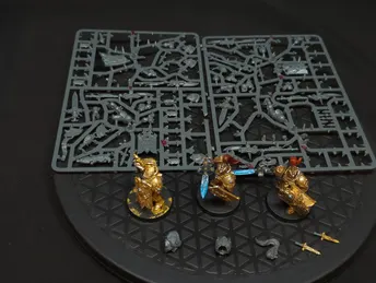 Warhammer 40k Adeptus Custodes Custodian Guard x5