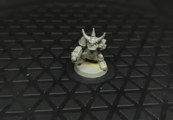 Warhammer 40k Ork Goff (oop Plastic) x1
