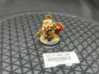 Warhammer 40k Space Marines Primaris Lieutenant with Storm Shield x1