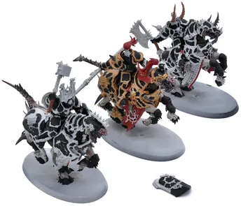 SLAVES TO DARKNESS 3 Varanguards knights #1 Warhammer Sigmar 4159