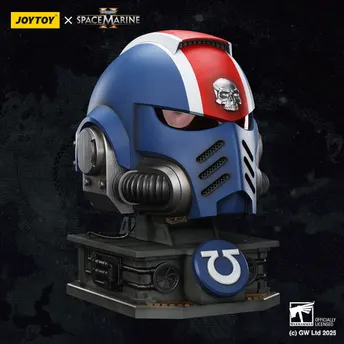 Joytoy: Ultramarines - Lieutenant Titus' MKX Helmet & Display Stand