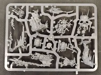Age of Sigmar: Swampcalla Shaman with Pot-Grot