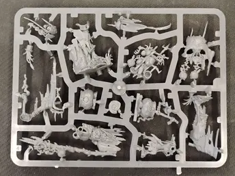 Age of Sigmar: Swampcalla Shaman with Pot-Grot