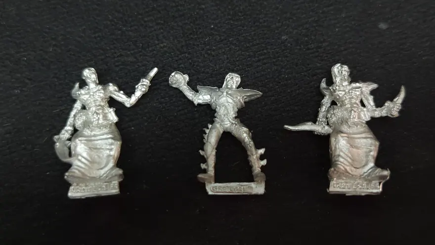 Warhammer 40k Drukhari : Grotesques (OOP Metal) x3