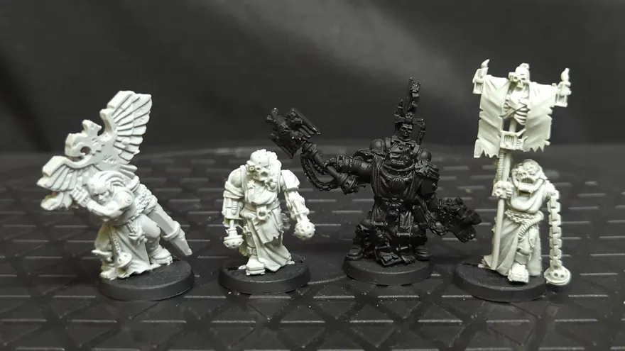 Warhammer 40k Black templars Chaplain Grimaldus & Retinue (OOP Resin) x4