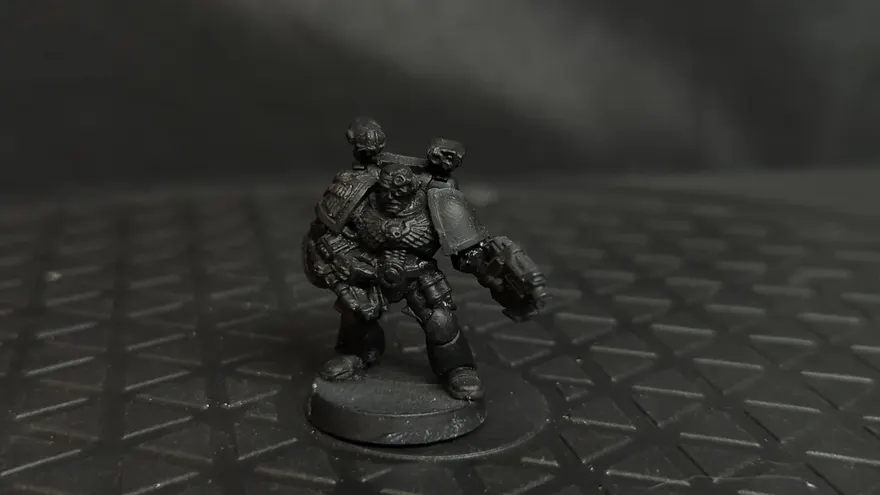 Warhammer 40k Space Marines Apothecary (OOP Metal) x1