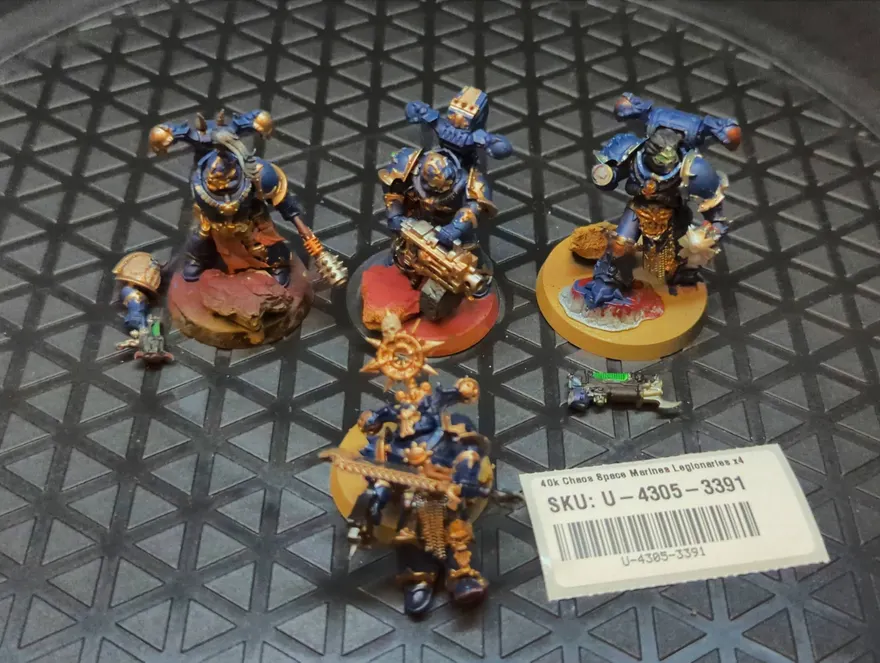 Warhammer 40k Chaos Space Marines Legionaries x4