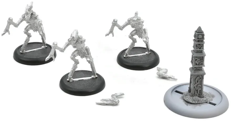 Warmachine 3 Mannikins + Sentry Stone #1 Metal Hordes 6347