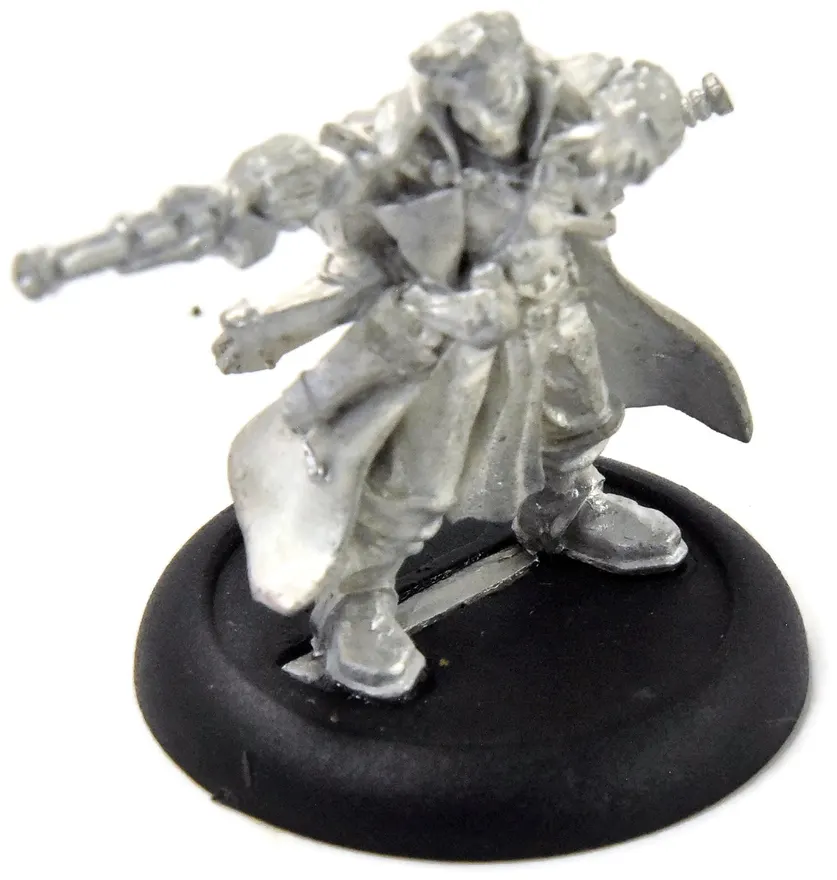 Warmachine Cygnar Gun Mage Captain Adept #1 Metal
